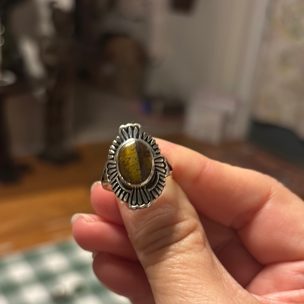 Tiger Eye Sterling Silver Ring - Picture 2 of 4